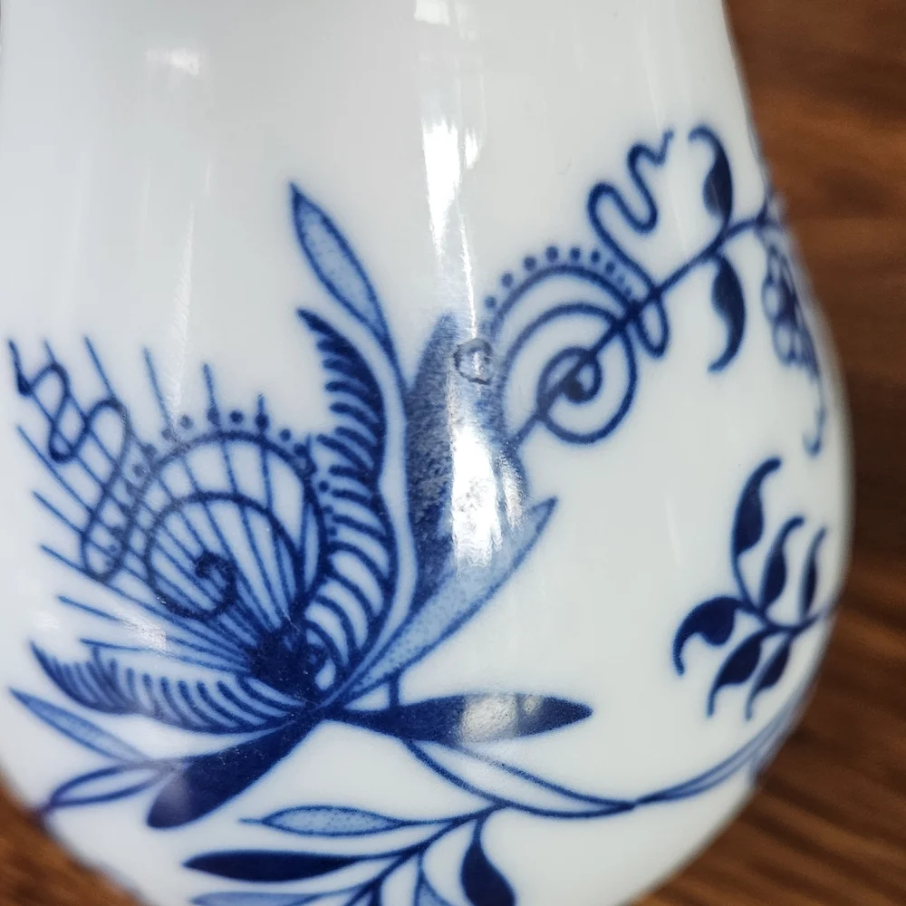 Vtg (2002) Blue Danube Salt & Pepper Shakers From Japan.